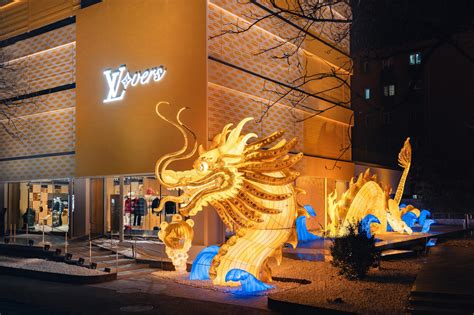 louis vuitton year of the dragon 2024|louis vuitton giant dragons.